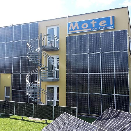 Althengstett Motel Am Highway المظهر الخارجي الصورة